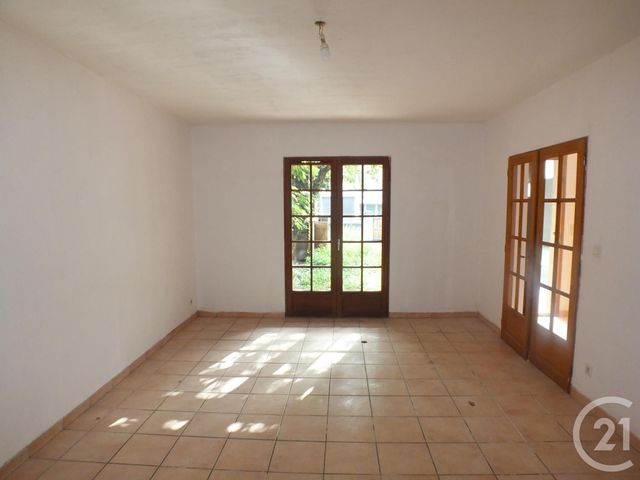 Afficher la photo en grand Appartement F5 à vendre - 5 pièces - 93.11 m2 - LANNEMEZAN - 65 - MIDI-PYRENEES - Century 21 Gm Immobilier