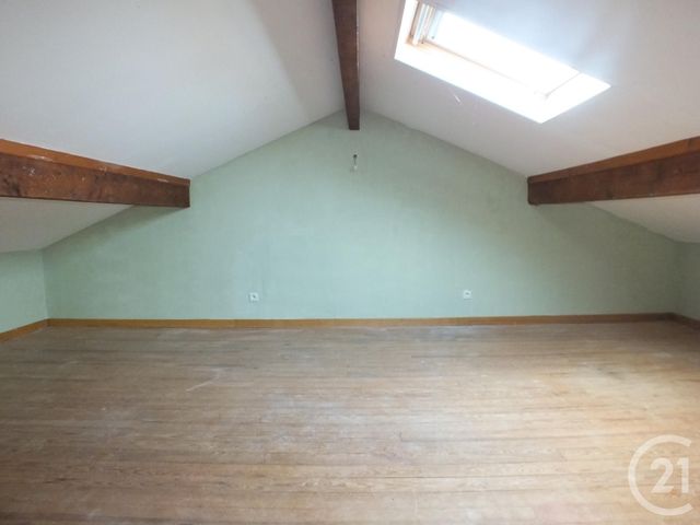 Afficher la photo en grand Appartement F5 à vendre - 5 pièces - 93.11 m2 - LANNEMEZAN - 65 - MIDI-PYRENEES - Century 21 Gm Immobilier