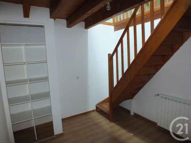 Afficher la photo en grand Appartement F5 à vendre - 5 pièces - 93.11 m2 - LANNEMEZAN - 65 - MIDI-PYRENEES - Century 21 Gm Immobilier