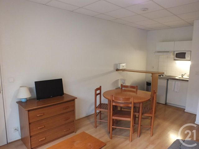 Appartement T2 à vendre - 2 pièces - 38.37 m2 - CAPVERN LES BAINS - 65 - MIDI-PYRENEES - Century 21 Gm Immobilier Appartement T2 à vendre - 2 pièces - 38.37 m2 - CAPVERN LES BAINS - 65 - MIDI-PYRENEES - Century 21 Gm Immobilier