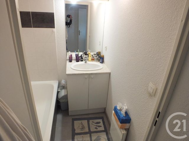Afficher la photo en grand Appartement T3 à vendre - 3 pièces - 55.72 m2 - LANNEMEZAN - 65 - MIDI-PYRENEES - Century 21 Gm Immobilier