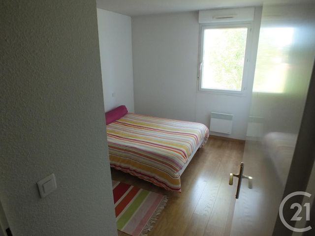 Afficher la photo en grand Appartement T3 à vendre - 3 pièces - 55.72 m2 - LANNEMEZAN - 65 - MIDI-PYRENEES - Century 21 Gm Immobilier