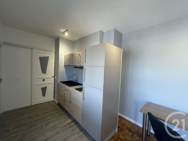 Afficher la photo en grand Appartement T1 à vendre - 1 pièce - 26.64 m2 - LANNEMEZAN - 65 - MIDI-PYRENEES - Century 21 Gm Immobilier