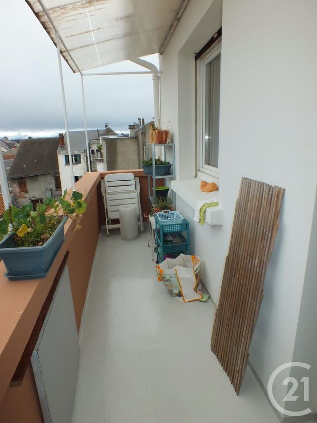 Afficher la photo en grand Appartement F3 à vendre - 3 pièces - 74.16 m2 - LANNEMEZAN - 65 - MIDI-PYRENEES - Century 21 Gm Immobilier