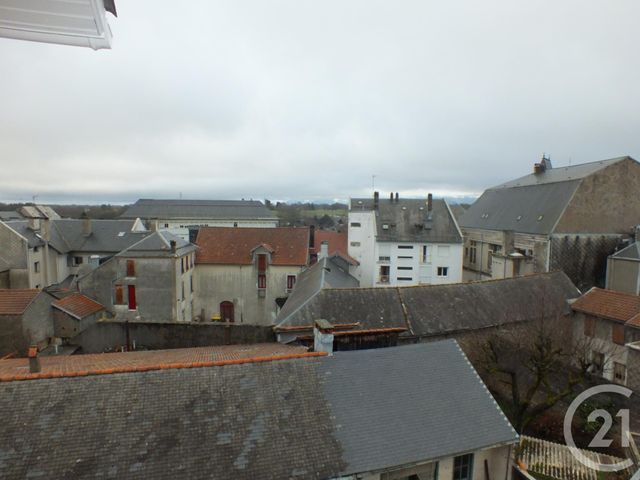Afficher la photo en grand Appartement F3 à vendre - 3 pièces - 74.16 m2 - LANNEMEZAN - 65 - MIDI-PYRENEES - Century 21 Gm Immobilier