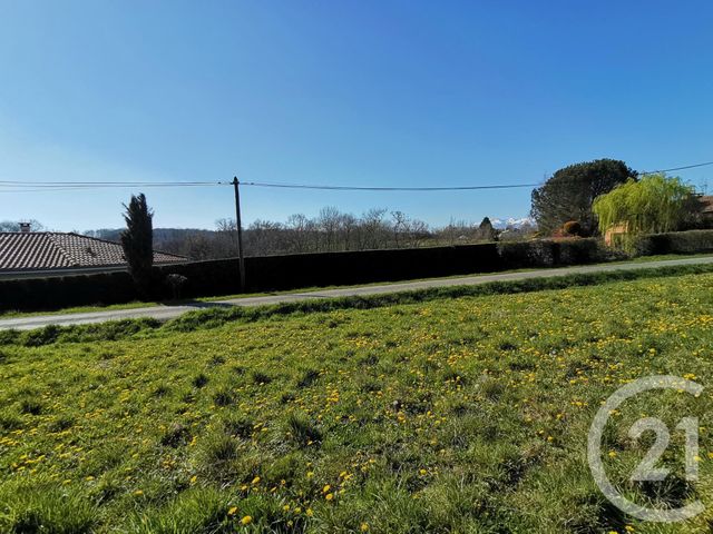 Afficher la photo en grand terrain à vendre - 1932.0 m2 - UGLAS - 65 - MIDI-PYRENEES - Century 21 Gm Immobilier