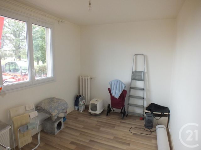 Afficher la photo en grand Appartement F4 à vendre - 4 pièces - 64.65 m2 - LANNEMEZAN - 65 - MIDI-PYRENEES - Century 21 Gm Immobilier