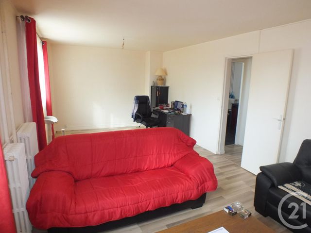Afficher la photo en grand Appartement F4 à vendre - 4 pièces - 64.65 m2 - LANNEMEZAN - 65 - MIDI-PYRENEES - Century 21 Gm Immobilier
