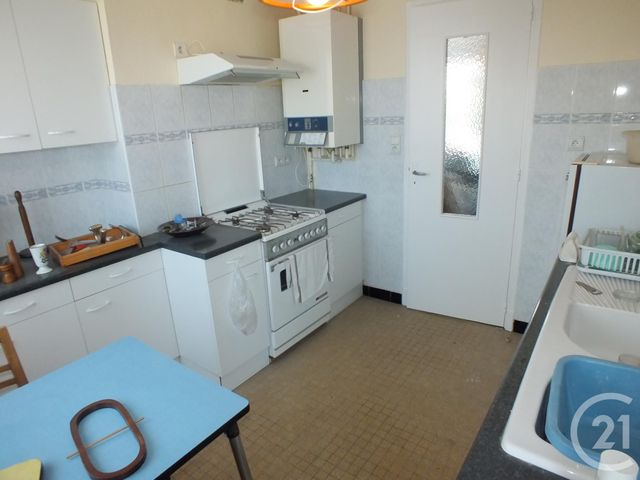 Afficher la photo en grand Appartement F4 à vendre - 4 pièces - 65.34 m2 - LANNEMEZAN - 65 - MIDI-PYRENEES - Century 21 Gm Immobilier