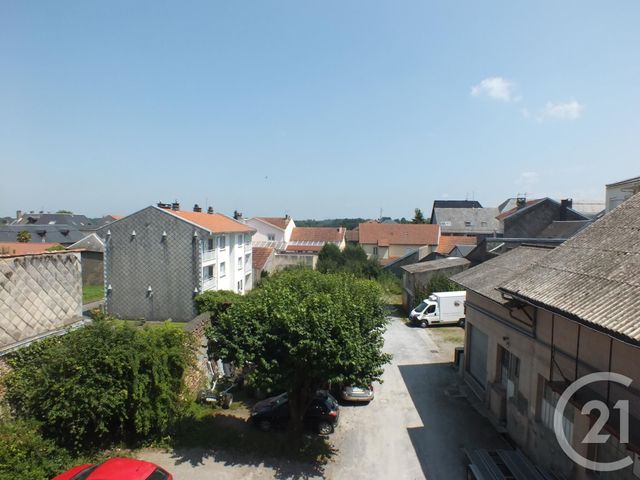 Afficher la photo en grand Appartement F4 à vendre - 4 pièces - 65.34 m2 - LANNEMEZAN - 65 - MIDI-PYRENEES - Century 21 Gm Immobilier