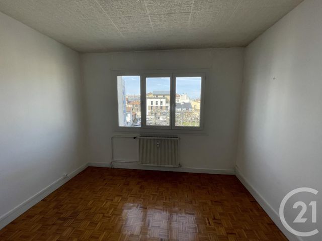 Afficher la photo en grand appartement à vendre - 2 pièces - 45.99 m2 - LANNEMEZAN - 65 - MIDI-PYRENEES - Century 21 Gm Immobilier