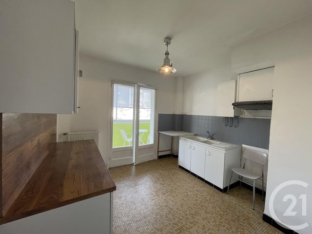 Afficher la photo en grand appartement à vendre - 2 pièces - 45.99 m2 - LANNEMEZAN - 65 - MIDI-PYRENEES - Century 21 Gm Immobilier
