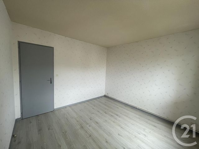 Appartement F3 à vendre - 3 pièces - 76.0 m2 - LANNEMEZAN - 65 - MIDI-PYRENEES - Century 21 Gm Immobilier Appartement F3 à vendre - 3 pièces - 76.0 m2 - LANNEMEZAN - 65 - MIDI-PYRENEES - Century 21 Gm Immobilier