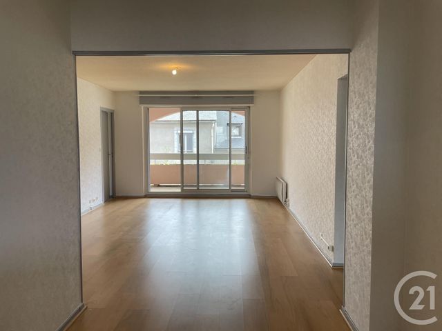 Appartement F3 à vendre - 3 pièces - 76.0 m2 - LANNEMEZAN - 65 - MIDI-PYRENEES - Century 21 Gm Immobilier Appartement F3 à vendre - 3 pièces - 76.0 m2 - LANNEMEZAN - 65 - MIDI-PYRENEES - Century 21 Gm Immobilier