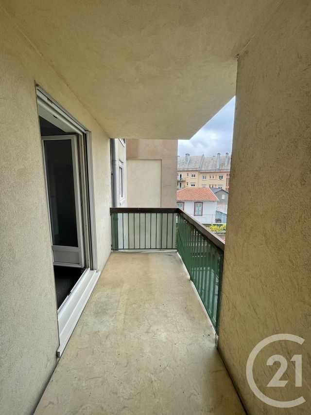 Appartement F3 à vendre - 3 pièces - 76.0 m2 - LANNEMEZAN - 65 - MIDI-PYRENEES - Century 21 Gm Immobilier Appartement F3 à vendre - 3 pièces - 76.0 m2 - LANNEMEZAN - 65 - MIDI-PYRENEES - Century 21 Gm Immobilier