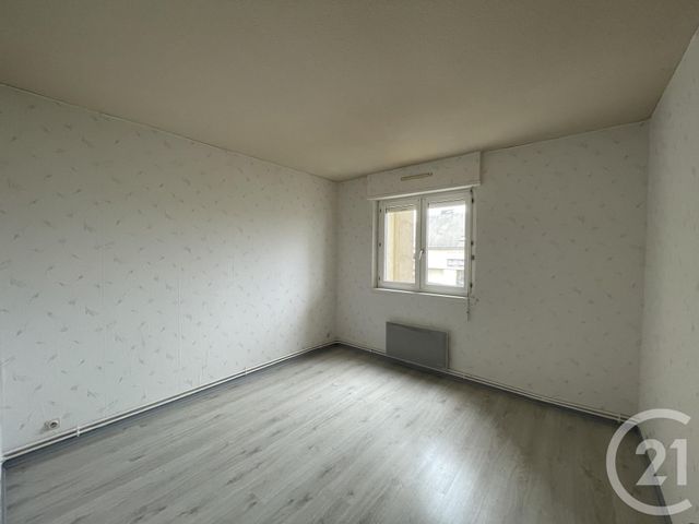 Appartement F3 à vendre - 3 pièces - 76.0 m2 - LANNEMEZAN - 65 - MIDI-PYRENEES - Century 21 Gm Immobilier Appartement F3 à vendre - 3 pièces - 76.0 m2 - LANNEMEZAN - 65 - MIDI-PYRENEES - Century 21 Gm Immobilier