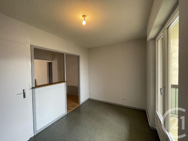 Appartement F3 à vendre - 3 pièces - 76.0 m2 - LANNEMEZAN - 65 - MIDI-PYRENEES - Century 21 Gm Immobilier Appartement F3 à vendre - 3 pièces - 76.0 m2 - LANNEMEZAN - 65 - MIDI-PYRENEES - Century 21 Gm Immobilier