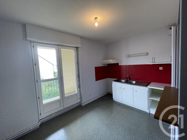 Appartement F3 à vendre - 3 pièces - 76.0 m2 - LANNEMEZAN - 65 - MIDI-PYRENEES - Century 21 Gm Immobilier Appartement F3 à vendre - 3 pièces - 76.0 m2 - LANNEMEZAN - 65 - MIDI-PYRENEES - Century 21 Gm Immobilier