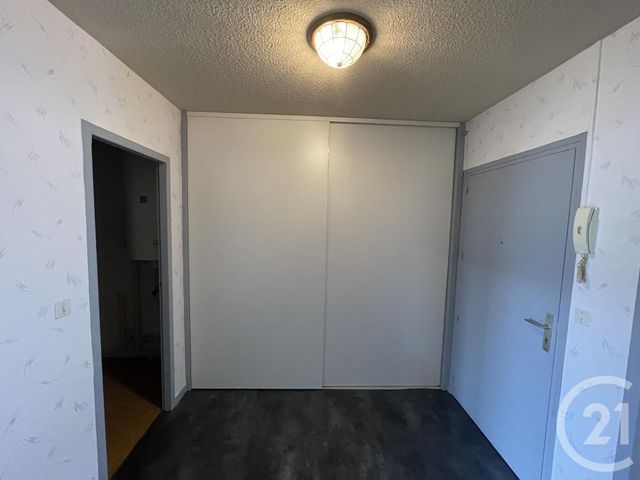 Appartement F3 à vendre - 3 pièces - 76.0 m2 - LANNEMEZAN - 65 - MIDI-PYRENEES - Century 21 Gm Immobilier Appartement F3 à vendre - 3 pièces - 76.0 m2 - LANNEMEZAN - 65 - MIDI-PYRENEES - Century 21 Gm Immobilier
