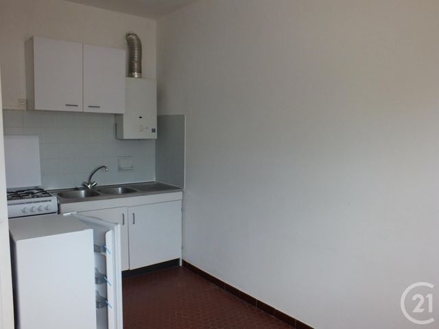 Afficher la photo en grand Appartement F1 à louer - 1 pièce - 31.08 m2 - LANNEMEZAN - 65 - MIDI-PYRENEES - Century 21 Gm Immobilier
