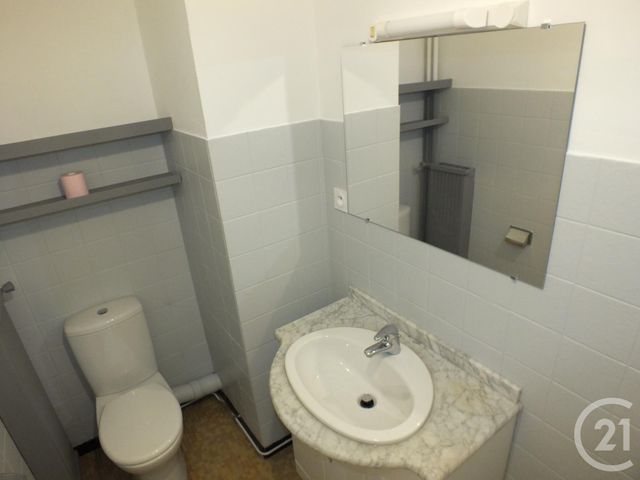 Afficher la photo en grand Appartement F1 à louer - 1 pièce - 31.08 m2 - LANNEMEZAN - 65 - MIDI-PYRENEES - Century 21 Gm Immobilier