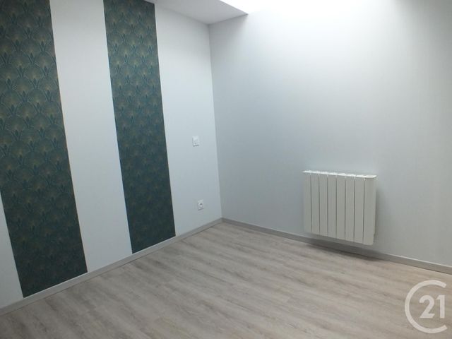 Afficher la photo en grand Appartement F2 à louer - 2 pièces - 30.6 m2 - LANNEMEZAN - 65 - MIDI-PYRENEES - Century 21 Gm Immobilier