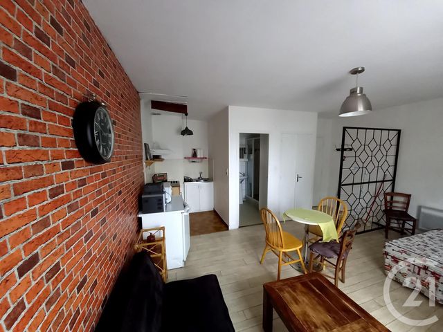 Afficher la photo en grand immeuble à vendre - 323.0 m2 - LANNEMEZAN - 65 - MIDI-PYRENEES - Century 21 Gm Immobilier