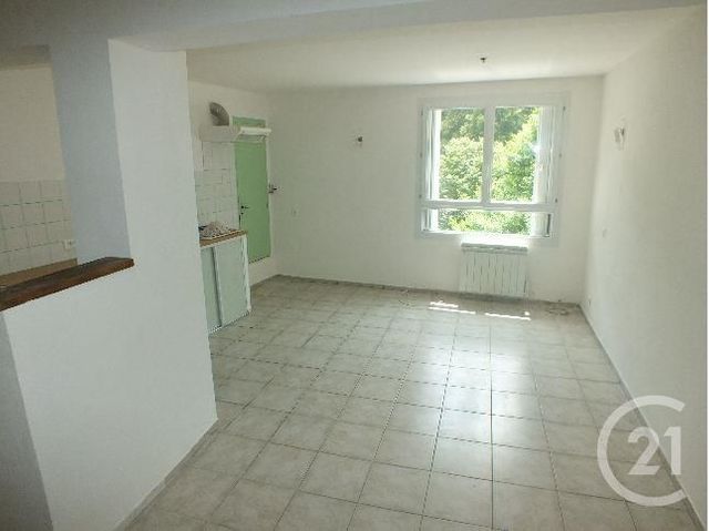 Appartement F3 à louer - 3 pièces - 56.57 m2 - CAPVERN LES BAINS - 65 - MIDI-PYRENEES - Century 21 Gm Immobilier
