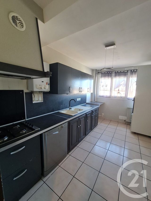 Appartement F3 à louer - 3 pièces - 78.81 m2 - LANNEMEZAN - 65 - MIDI-PYRENEES - Century 21 Gm Immobilier