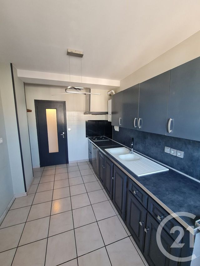 Appartement F3 à louer - 3 pièces - 78.81 m2 - LANNEMEZAN - 65 - MIDI-PYRENEES - Century 21 Gm Immobilier