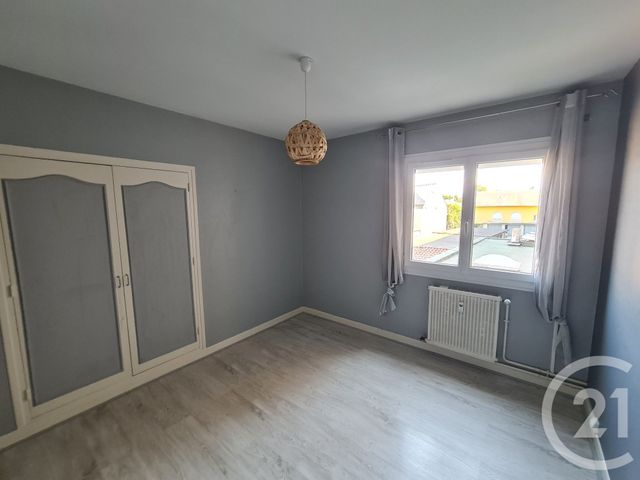 Appartement F3 à louer - 3 pièces - 78.81 m2 - LANNEMEZAN - 65 - MIDI-PYRENEES - Century 21 Gm Immobilier