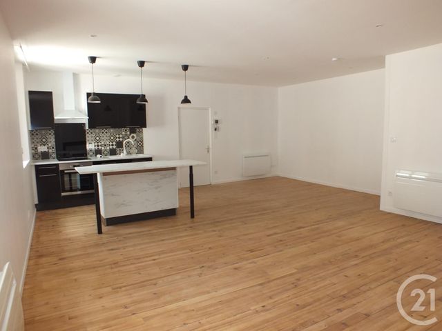 Appartement F3 à louer - 3 pièces - 91.4 m2 - LANNEMEZAN - 65 - MIDI-PYRENEES - Century 21 Gm Immobilier