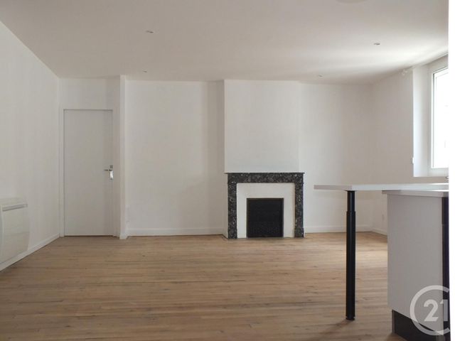 Appartement F3 à louer - 3 pièces - 91.4 m2 - LANNEMEZAN - 65 - MIDI-PYRENEES - Century 21 Gm Immobilier