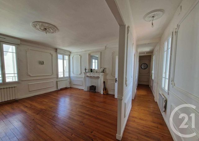 Appartement F6 à vendre - 6 pièces - 166.79 m2 - LANNEMEZAN - 65 - MIDI-PYRENEES - Century 21 Gm Immobilier