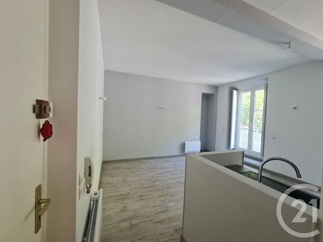 Appartement F2 à louer - 2 pièces - 35.79 m2 - CAPVERN LES BAINS - 65 - MIDI-PYRENEES - Century 21 Gm Immobilier