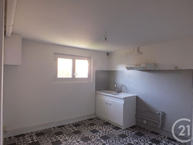 Appartement F1 à louer - 1 pièce - 41.0 m2 - LANNEMEZAN - 65 - MIDI-PYRENEES - Century 21 Gm Immobilier