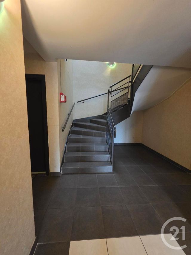 Appartement T2 à vendre - 2 pièces - 37.3 m2 - LANNEMEZAN - 65 - MIDI-PYRENEES - Century 21 Gm Immobilier