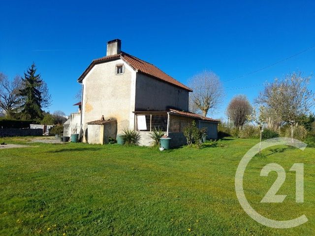 maison à vendre - 4 pièces - 156.1 m2 - CASTELBAJAC - 65 - MIDI-PYRENEES - Century 21 Gm Immobilier