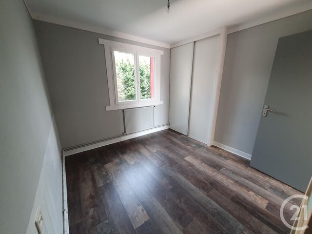 Afficher la photo en grand Appartement à louer - 2 pièces - 45.7 m2 - LANNEMEZAN - 65 - MIDI-PYRENEES - Century 21 Gm Immobilier