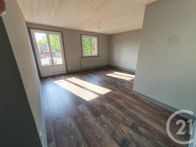 Afficher la photo en grand Appartement à louer - 2 pièces - 45.7 m2 - LANNEMEZAN - 65 - MIDI-PYRENEES - Century 21 Gm Immobilier