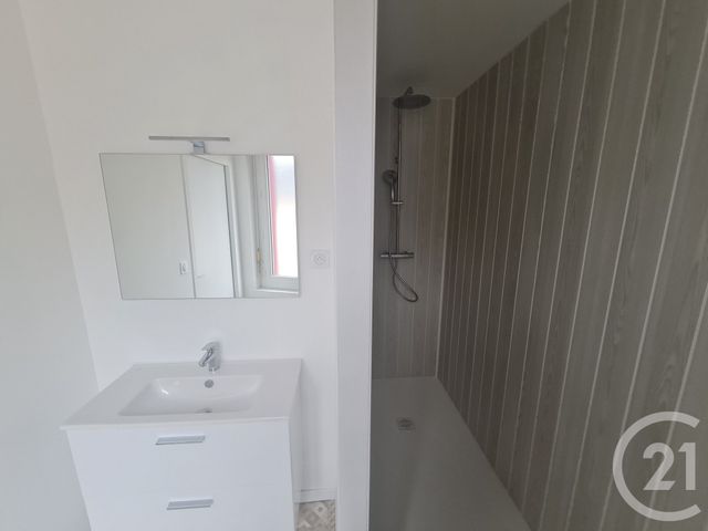 Appartement F3 à louer - 3 pièces - 61.6 m2 - ST LAURENT DE NESTE - 65 - MIDI-PYRENEES - Century 21 Gm Immobilier