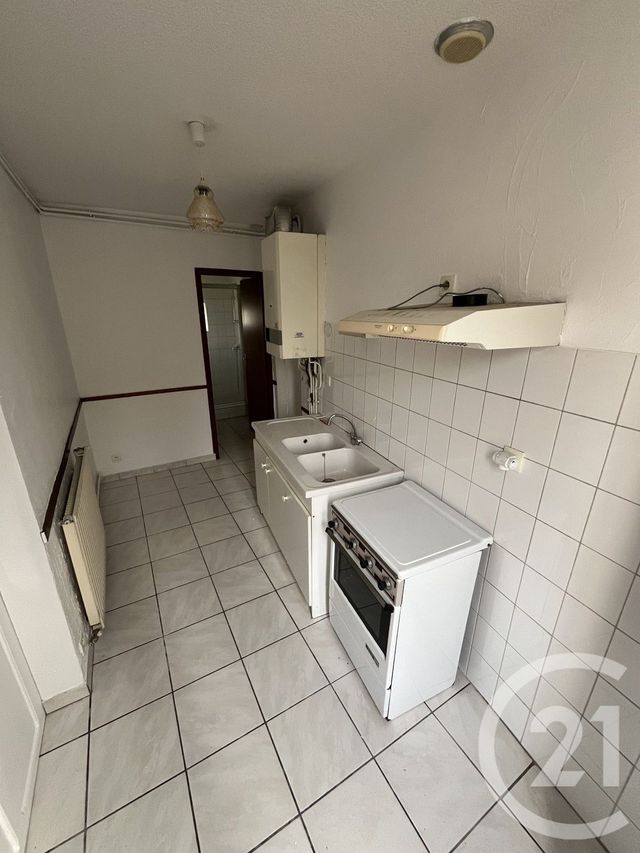 Appartement F1 à louer - 1 pièce - 32.54 m2 - LANNEMEZAN - 65 - MIDI-PYRENEES - Century 21 Gm Immobilier