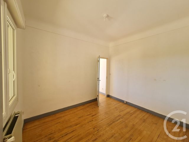 Appartement F3 à louer - 3 pièces - 80.21 m2 - LANNEMEZAN - 65 - MIDI-PYRENEES - Century 21 Gm Immobilier