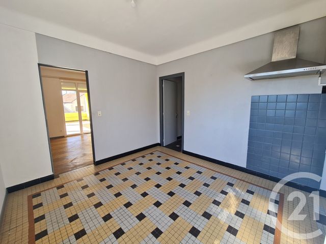 Appartement F3 à louer - 3 pièces - 80.21 m2 - LANNEMEZAN - 65 - MIDI-PYRENEES - Century 21 Gm Immobilier