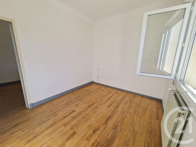 Appartement F3 à louer - 3 pièces - 80.21 m2 - LANNEMEZAN - 65 - MIDI-PYRENEES - Century 21 Gm Immobilier