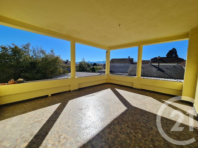 Appartement F3 à louer - 3 pièces - 80.21 m2 - LANNEMEZAN - 65 - MIDI-PYRENEES - Century 21 Gm Immobilier