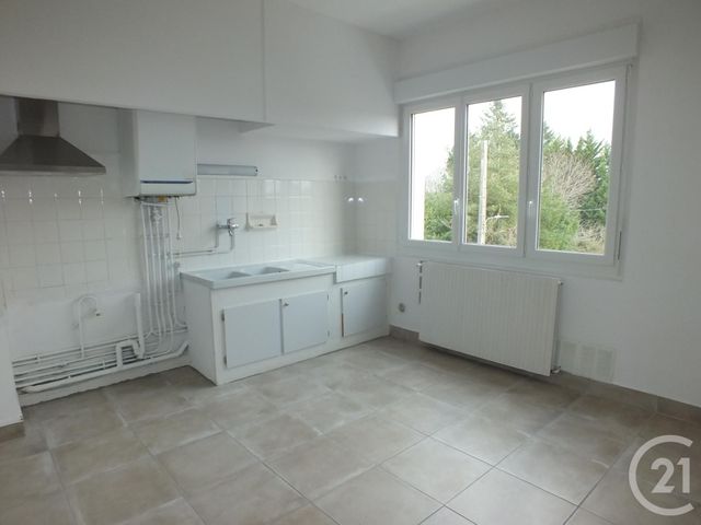 Appartement F3 à louer - 3 pièces - 79.91 m2 - LANNEMEZAN - 65 - MIDI-PYRENEES - Century 21 Gm Immobilier