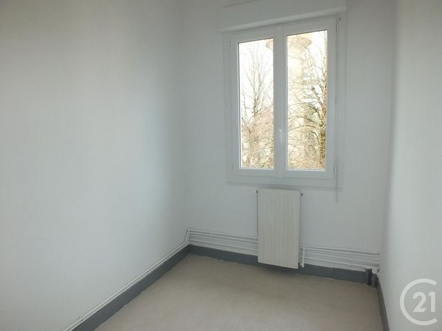 Appartement F3 à louer - 3 pièces - 79.91 m2 - LANNEMEZAN - 65 - MIDI-PYRENEES - Century 21 Gm Immobilier