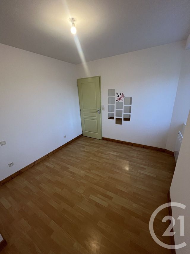Appartement F3 à louer - 3 pièces - 60.41 m2 - ESPECHE - 65 - MIDI-PYRENEES - Century 21 Gm Immobilier