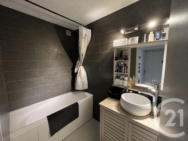 Appartement T2 à vendre - 2 pièces - 52.0 m2 - LANNEMEZAN - 65 - MIDI-PYRENEES - Century 21 Gm Immobilier